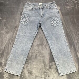 Floral Embroidered Light Blue Jeans